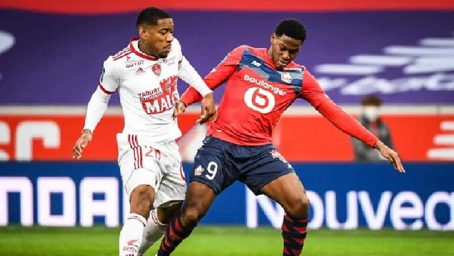 Montpellier cùng Lille