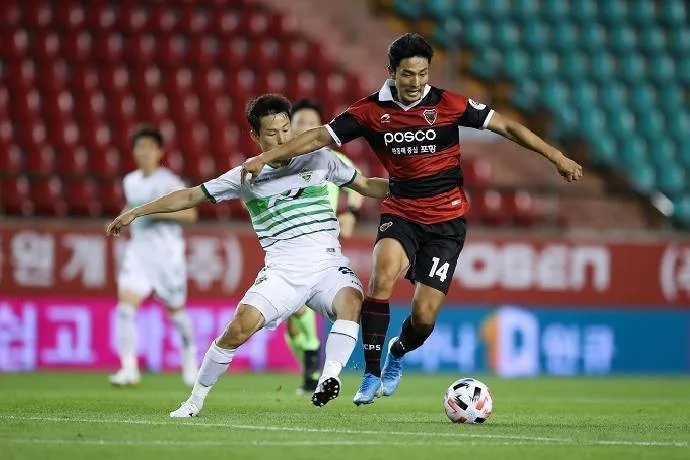 Pohang Steelers cùng Jeonbuk