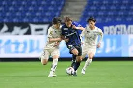 Yokohama Marinos vs Gamba Osaka