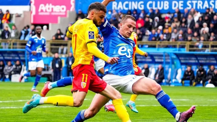 Lens cùng Strasbourg